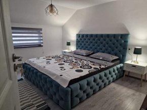 Casa Eridav, Arcani